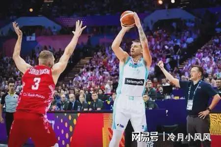 湖人消息：东契奇迎里程悲，老詹投射表现惊艳，新秀值得期待